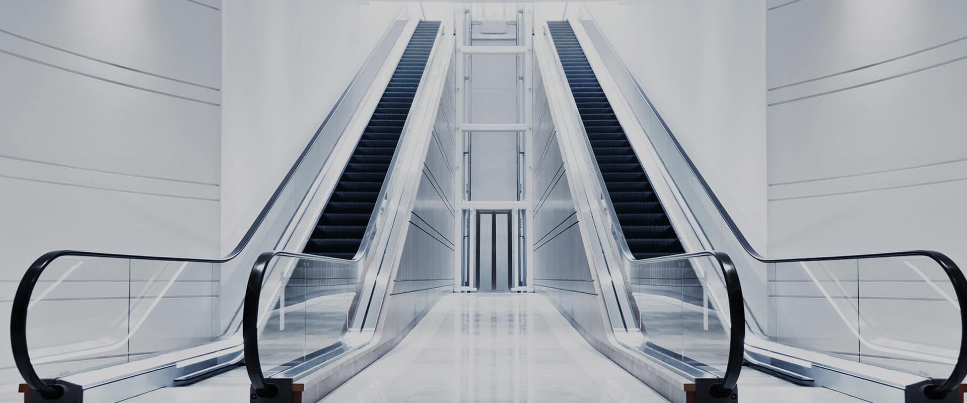 IFE Commercial Escalator